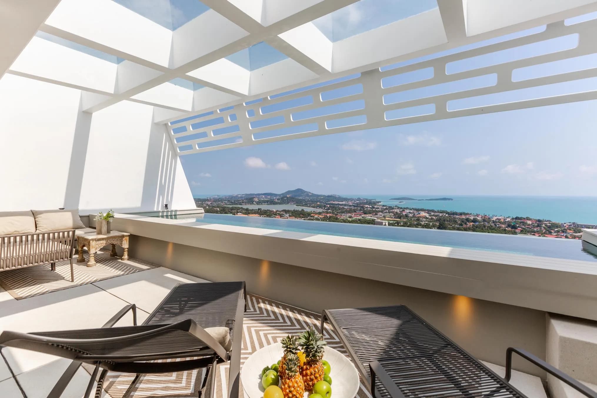 Stylish 3 bedroom private pool villa in a secured residence in Chaweng Noi-VIL0036 — vue 1