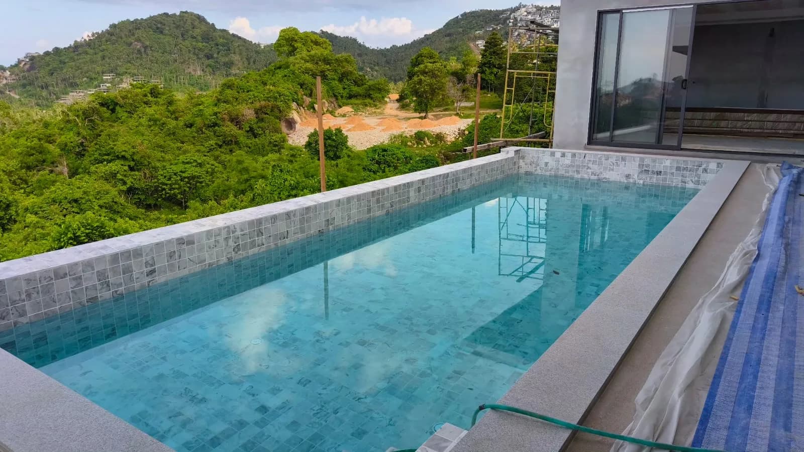 4 Bedroom sea view villa with a private pool and easy access in Chaweng Noi – VIL0055 — thumbnail 4