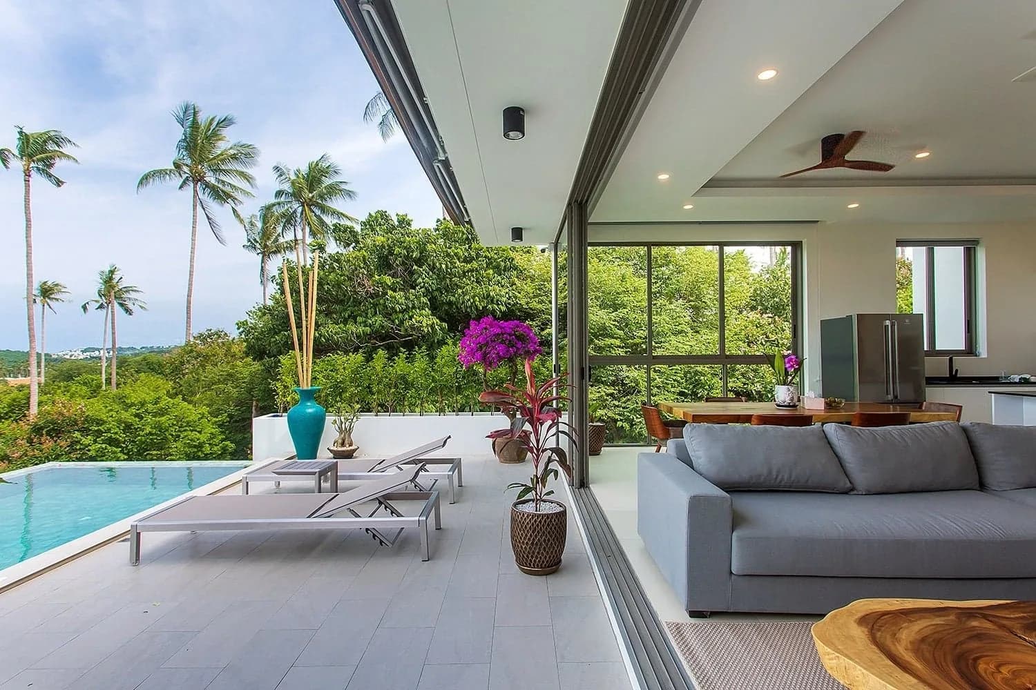 modern 3 bedroom private pool villas with a sea view and easy access in Bophut-VIL0139 — vue 1