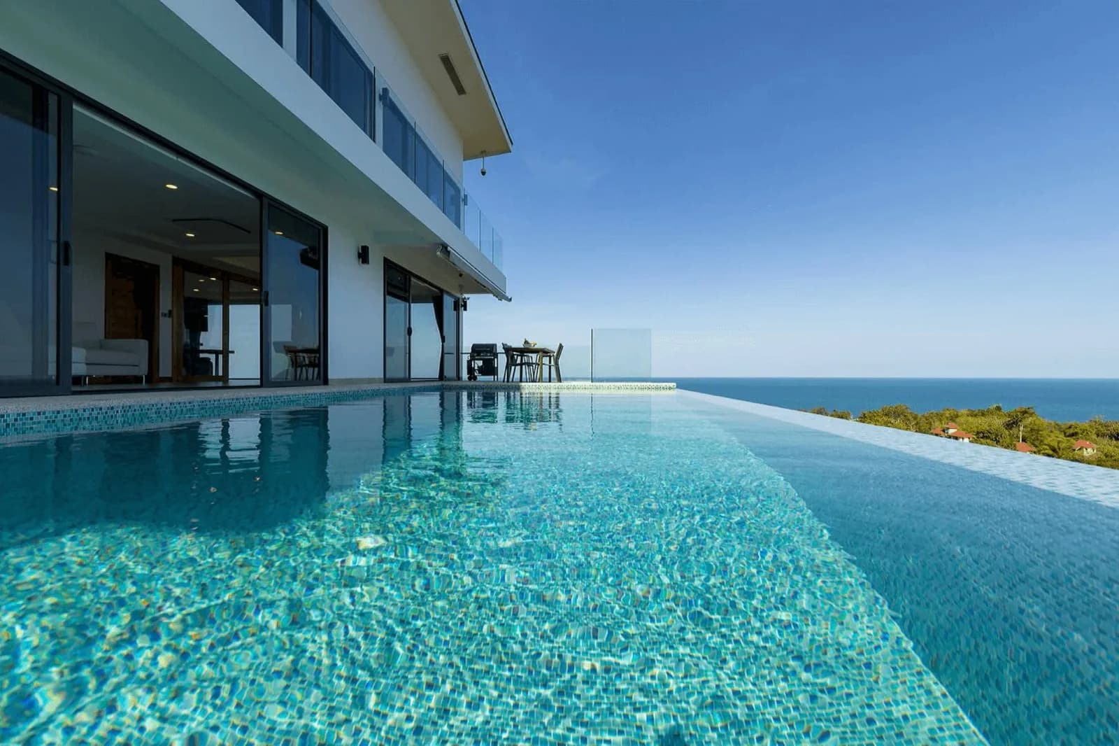 4 bedroom villa with 180 degree sea views in Lamai – VIL0477 — vue 1
