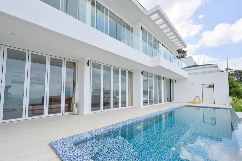 6 bedroom villa with a partial sea view and private pool in Bophut – VIL0511 — vue 1
