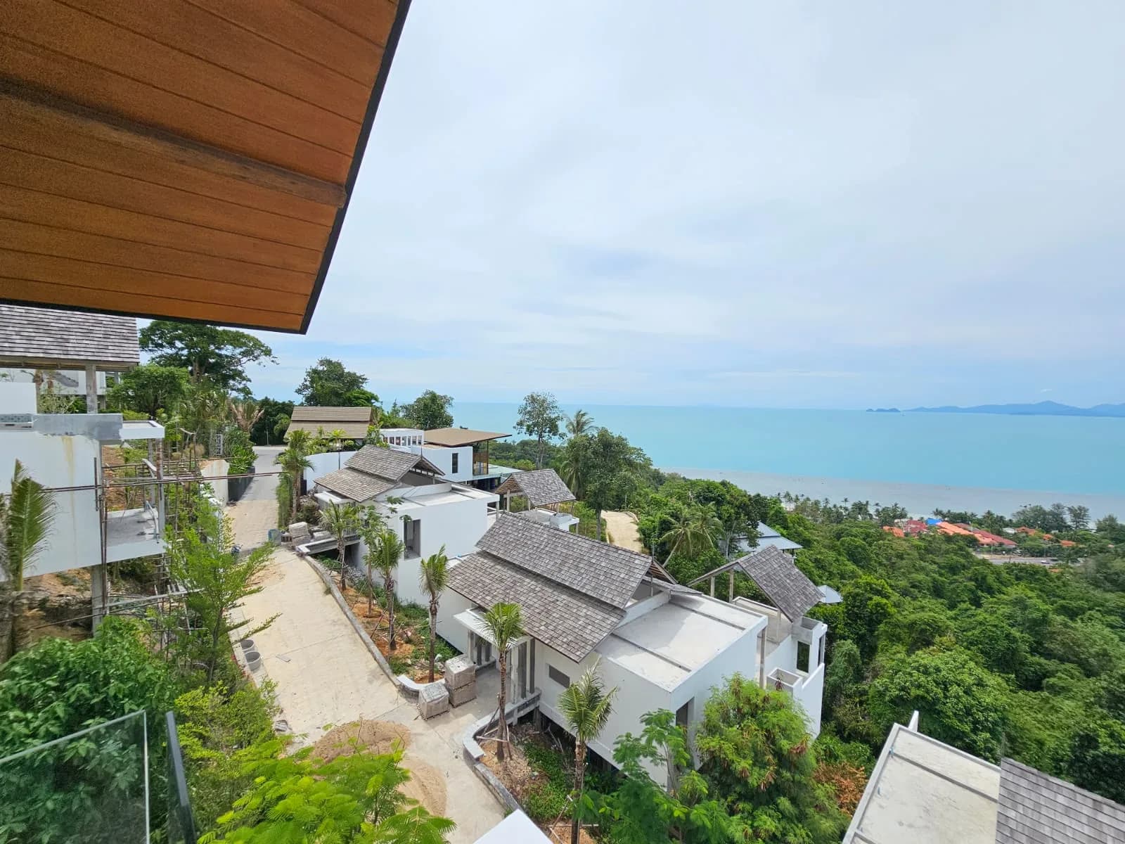 Magnificent 3 bedroom stunning sea view villas in a modern Thai style in Bang Por – VIL0537 — vignette 3