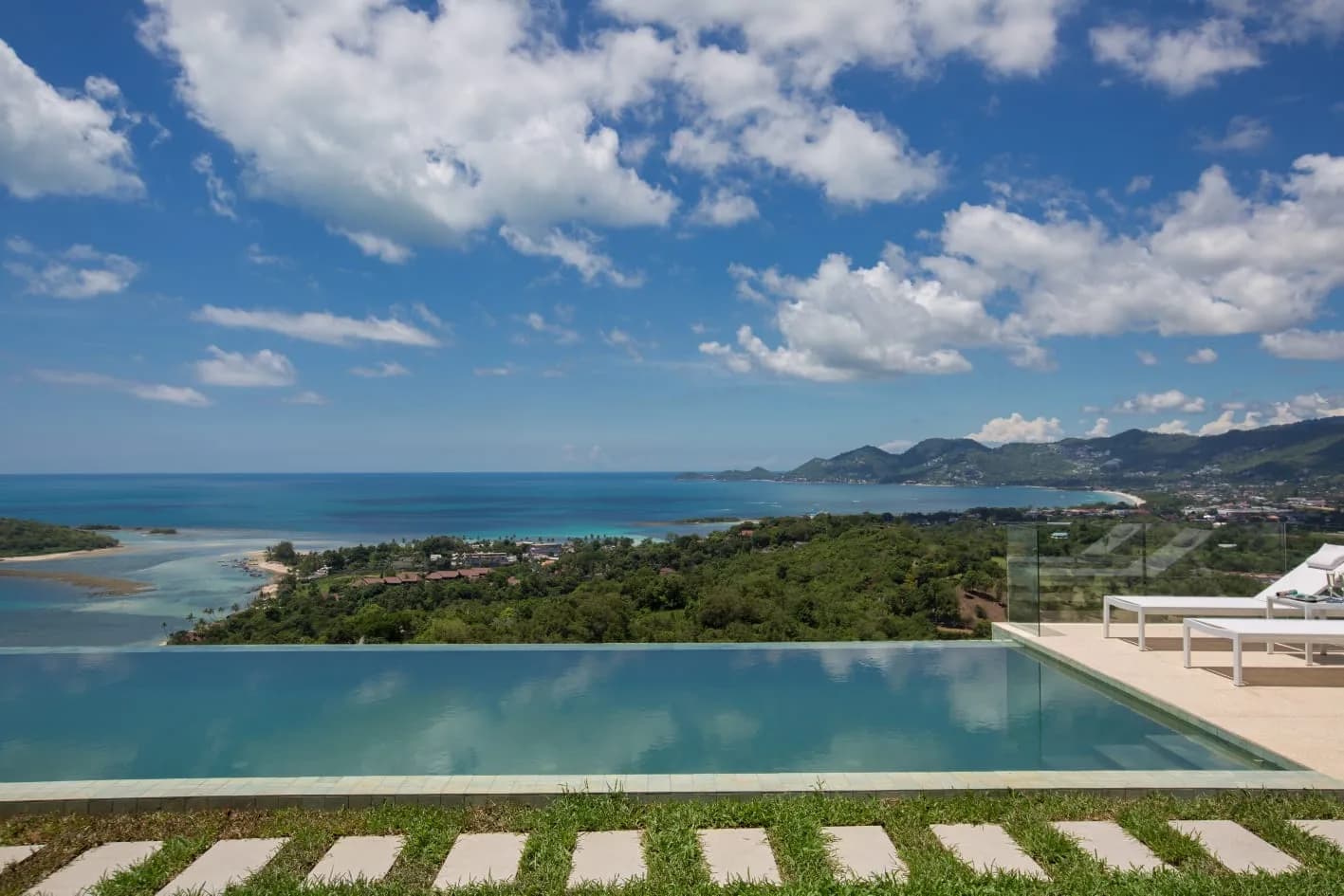 Exclusive 4 bedroom villa with stunning sea views in a luxury development in Choeng Mon – VIL0572 — thumbnail 3