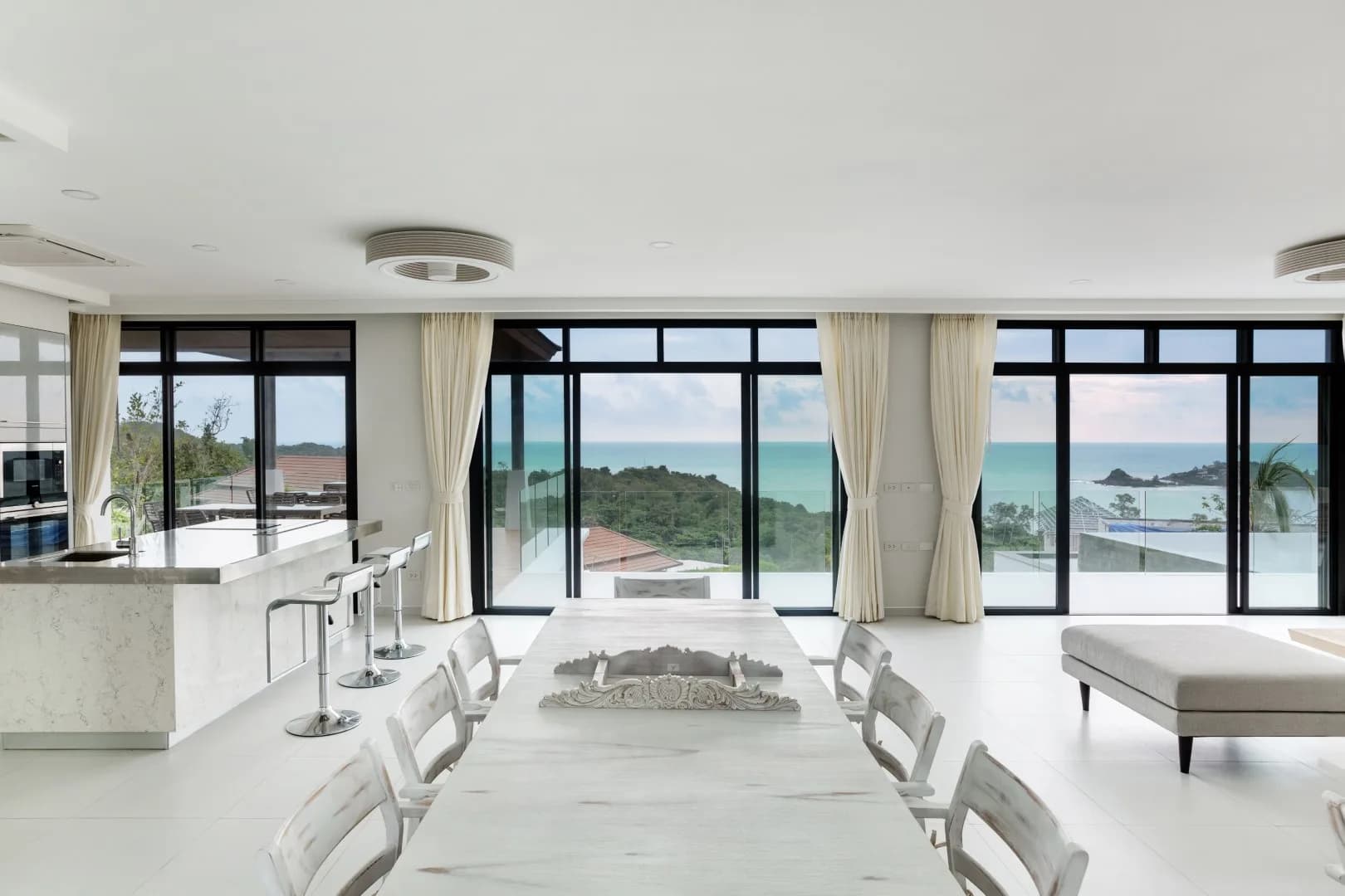 Spacious 3 bedroom villa with beautiful sea views and a large plot in Choeng Mon – VIL0618 — vignette 4