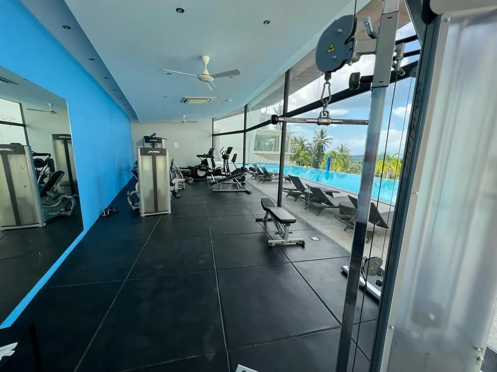Sophisticated 4 bedroom villa with magnificent views of the sea and a private pool in the quite area of Maenam-VIL0099 — vue 1