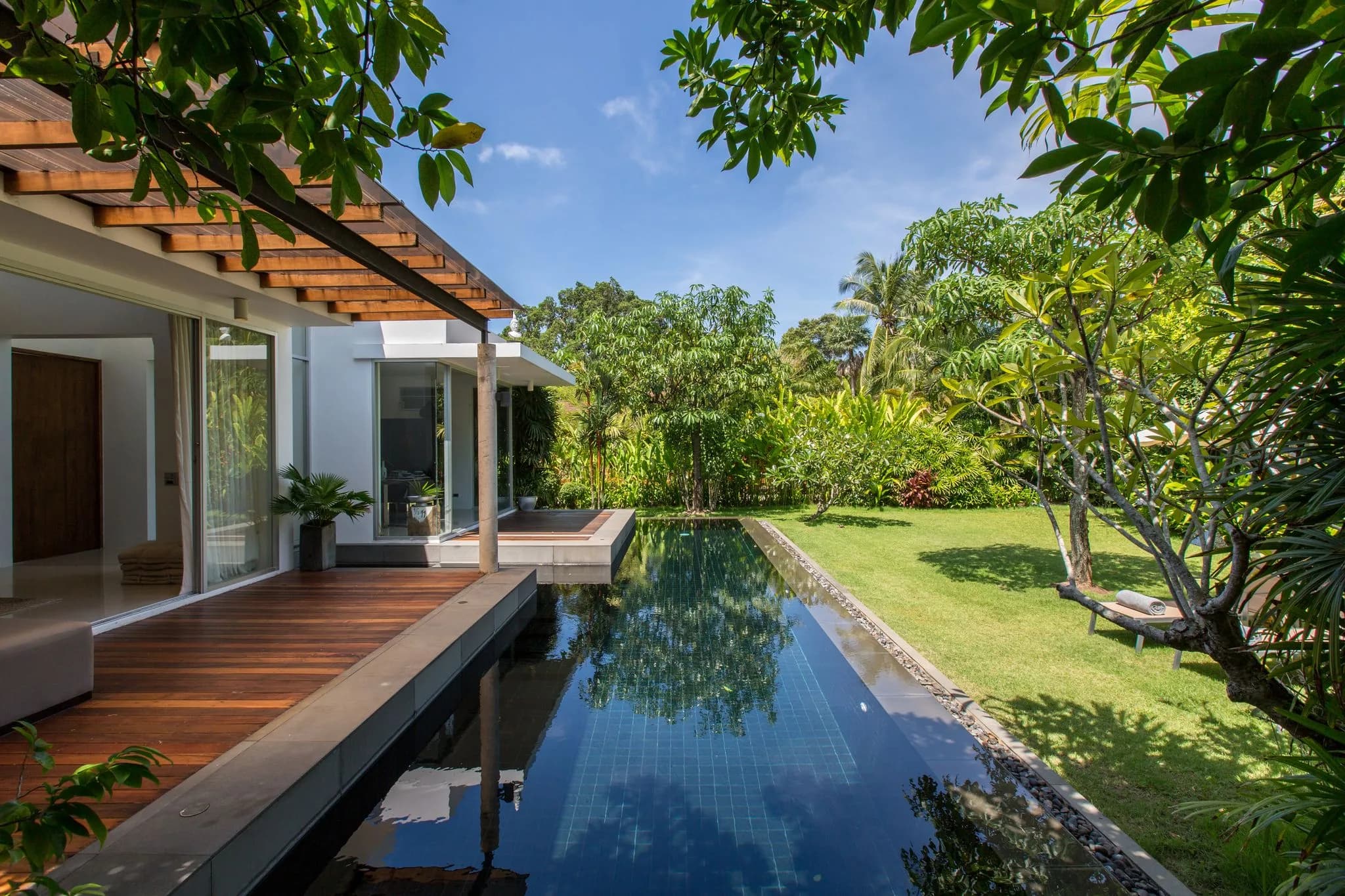 Stylish & cozy 2 bedroom pool villa with beautiful landscaped garden in a quite area of Samui-VIL0132 — vue 1