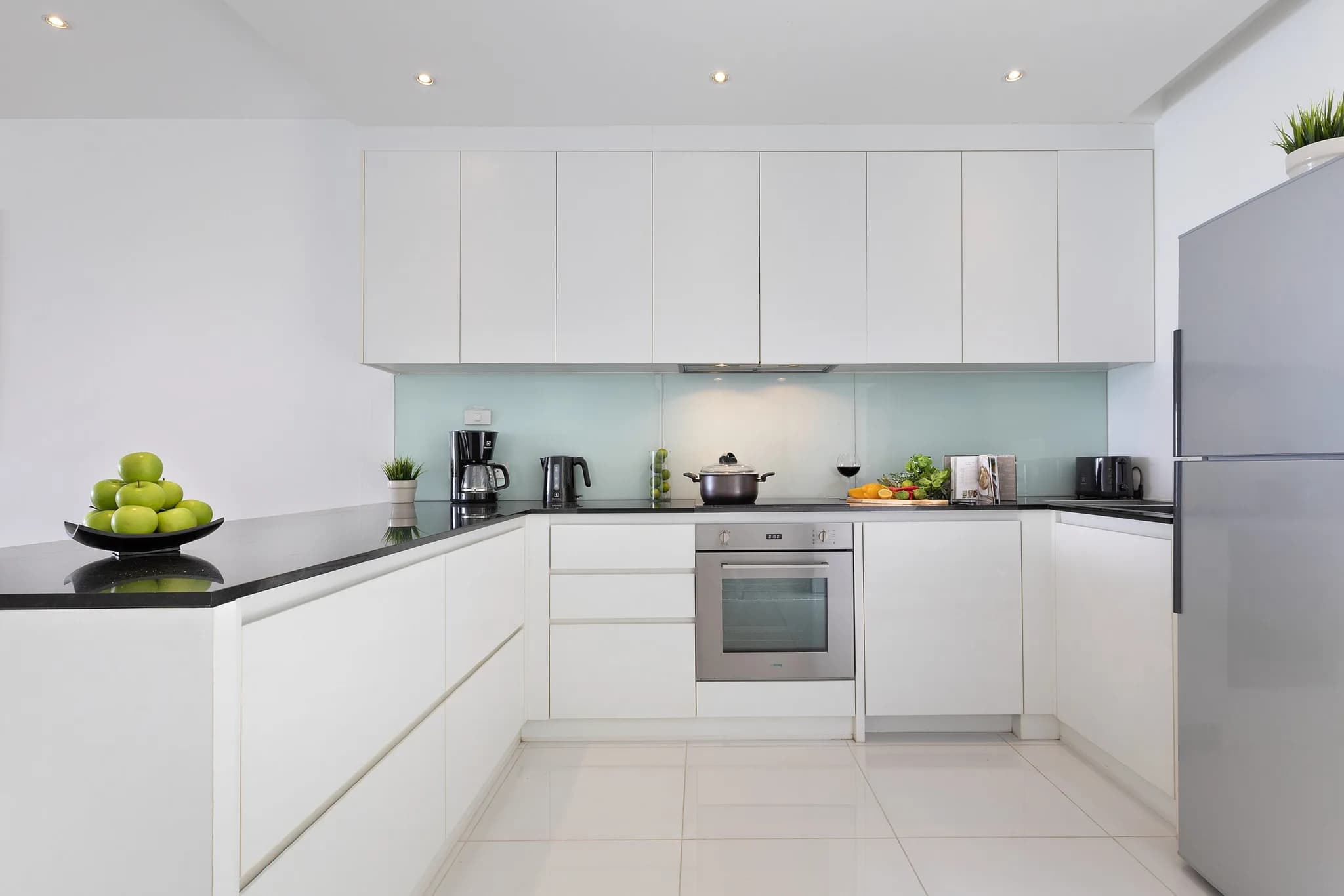 Modern 2 bedroom apartment with stunning sea & sunset views in Bang Rak – VIL0147 — vue 1