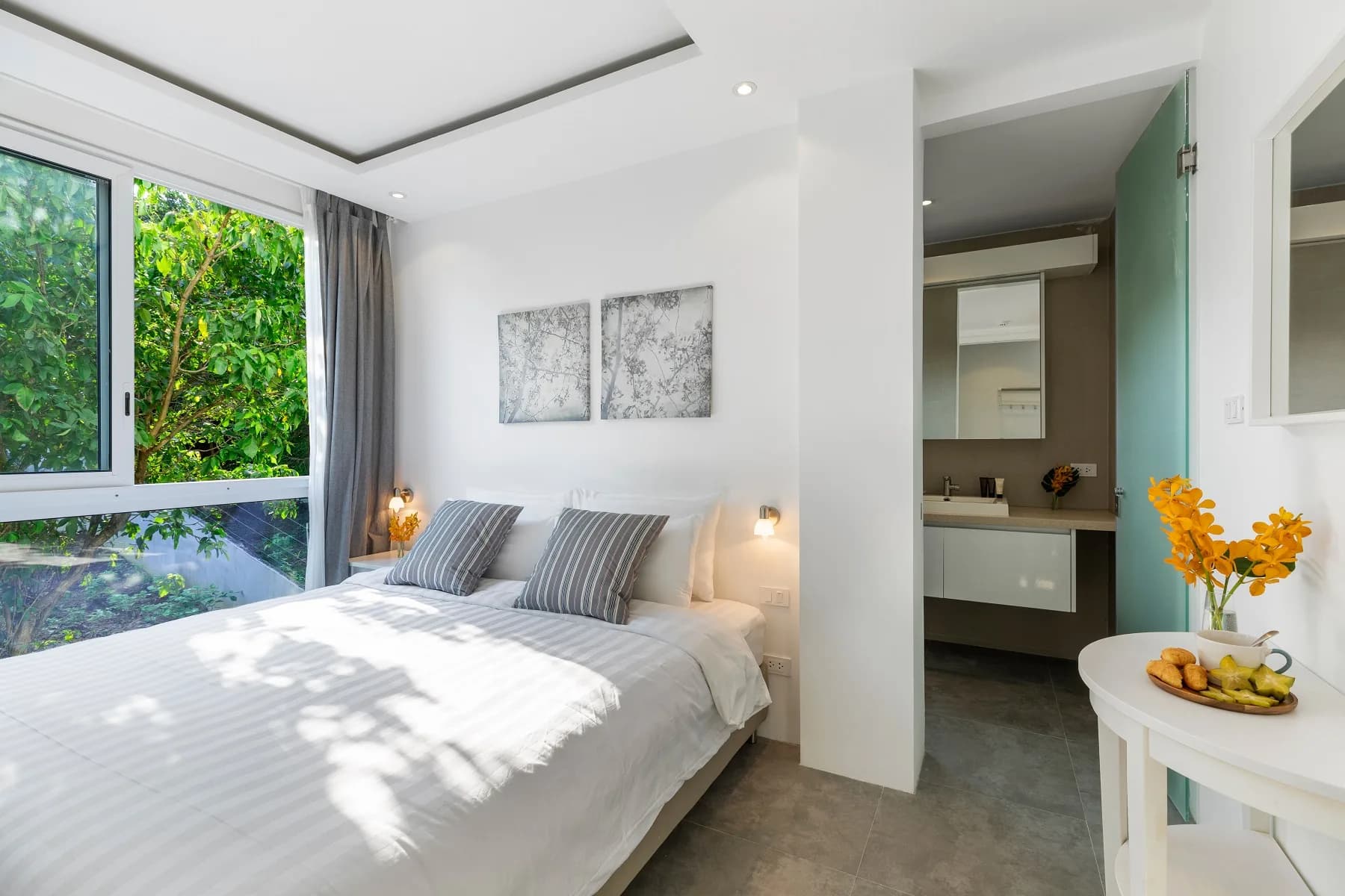 3 bedroom apartment with magnificent sea & sunset views in Bang Rak area-VIL0154 — vue 1