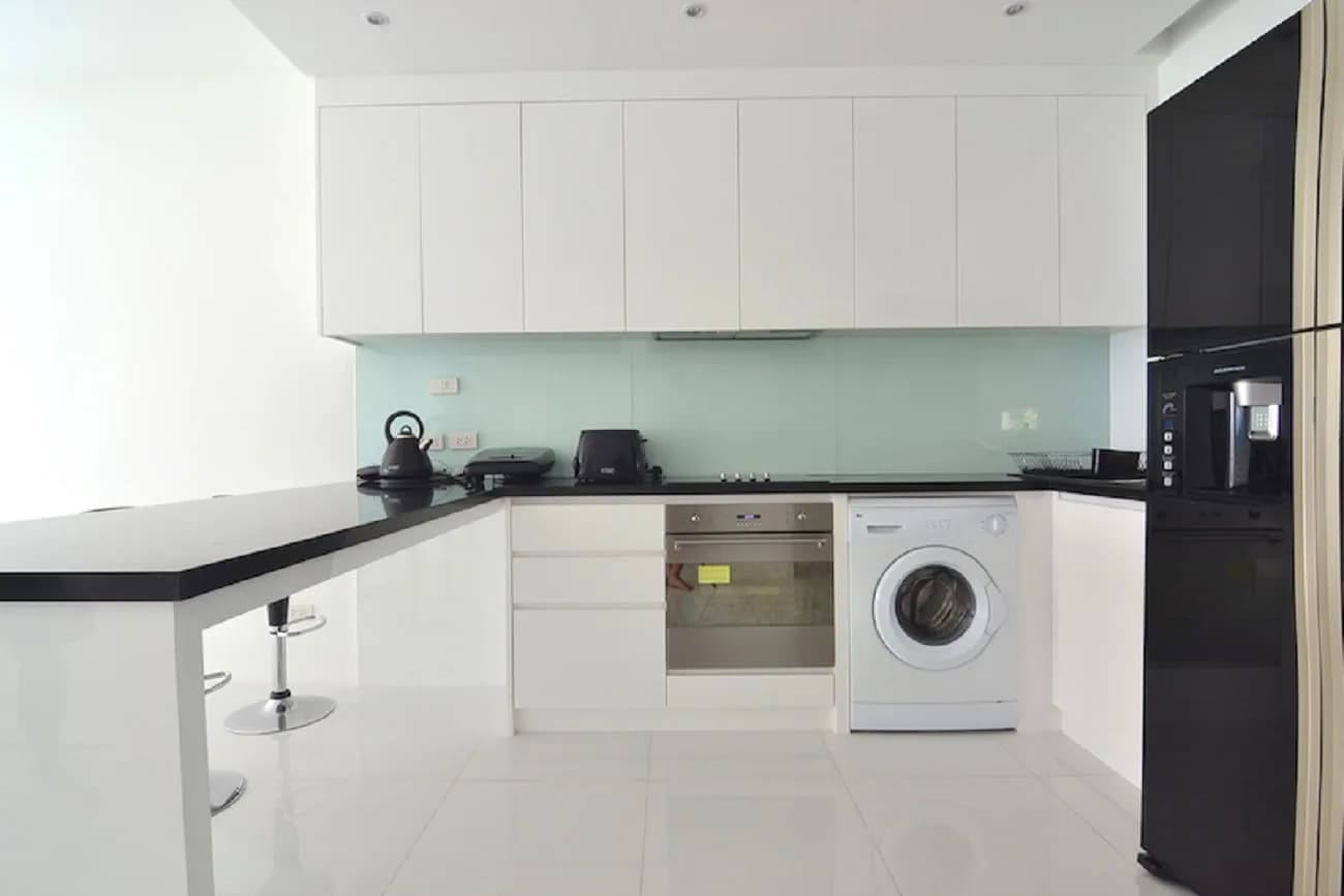2 bedroom apartment with beautiful sea & sunset views in Bang Rak – VIL0178 — vue 1