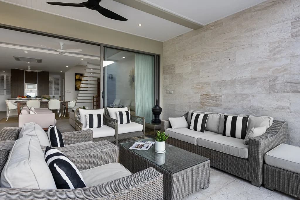 Splendid 3 bedroom villa with an infinity pool 150 m from the secret beach – VIL0210 — view 1