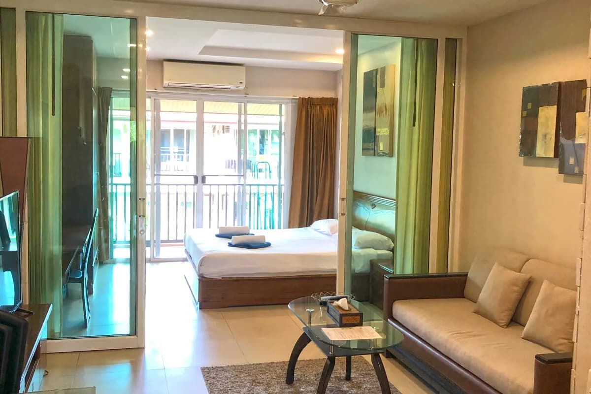 Centrally located deluxe 1 bedroom suite with a shared pool – VIL0289 — vue 1