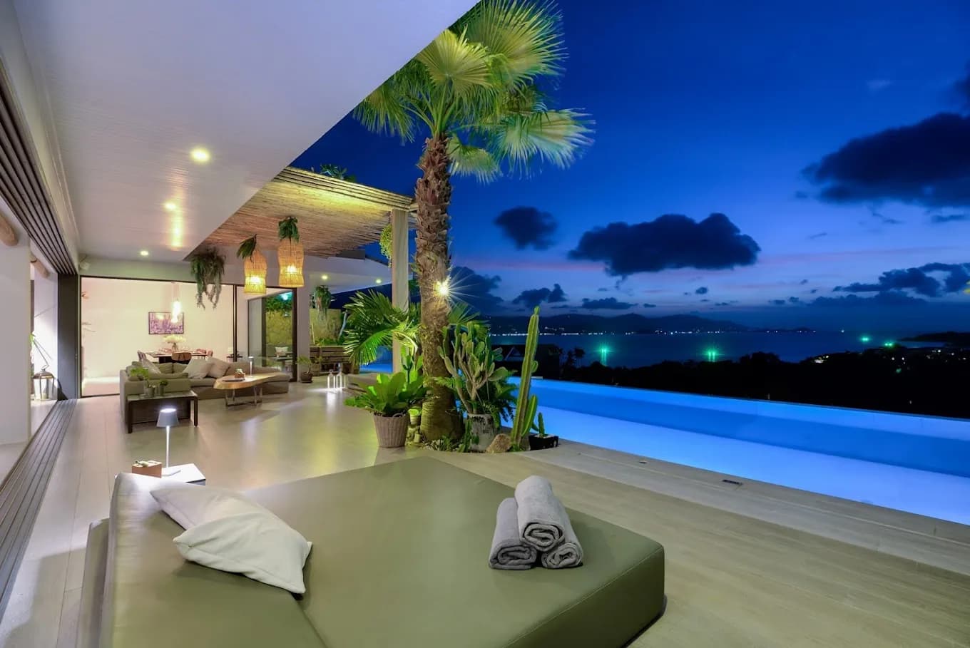 8 bedroom luxury villa a short walk from private beach in Plai Laem – VIL0371 — vue 1