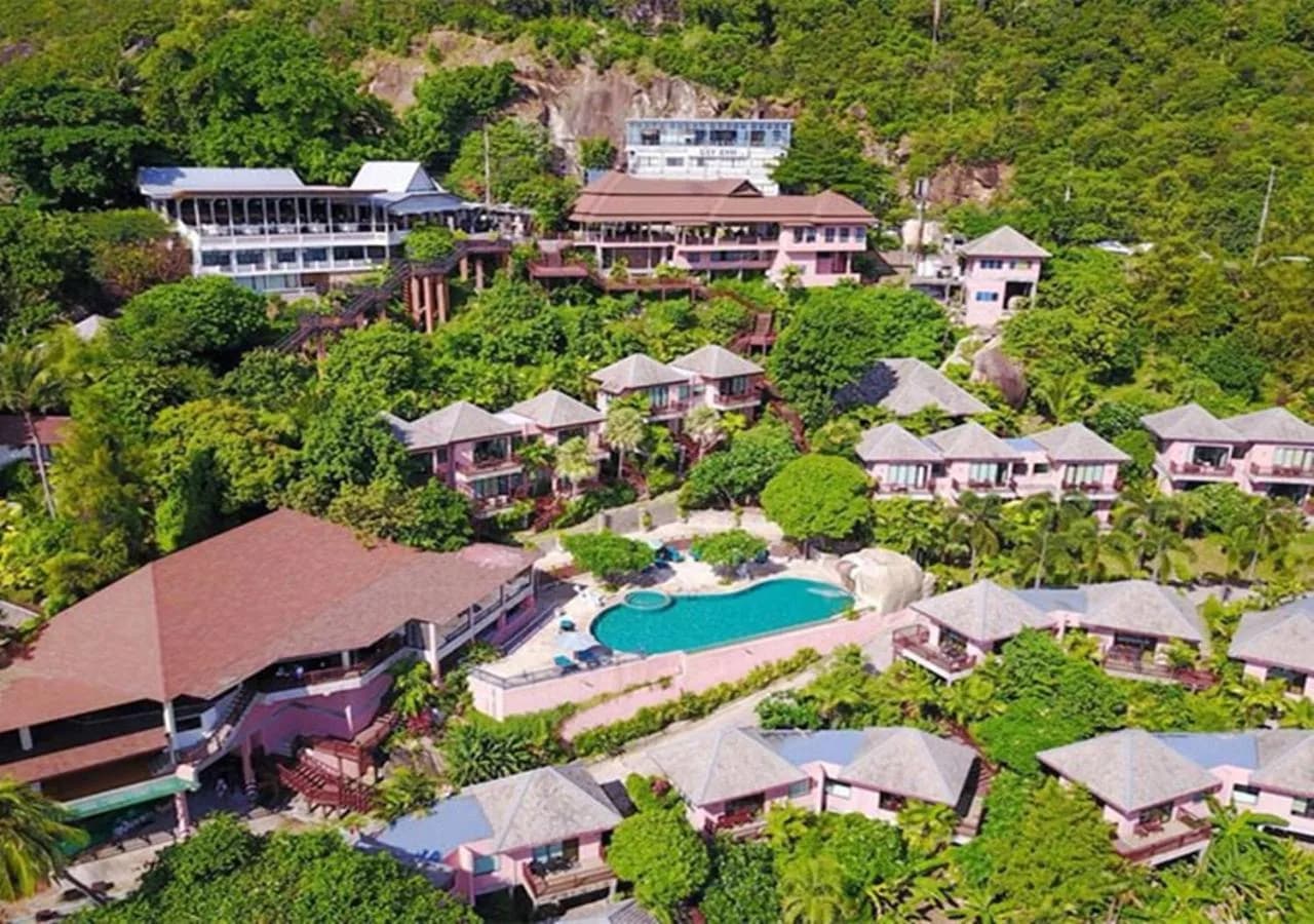 Beachfront resort in a prime location – VIL0415 — vue 1