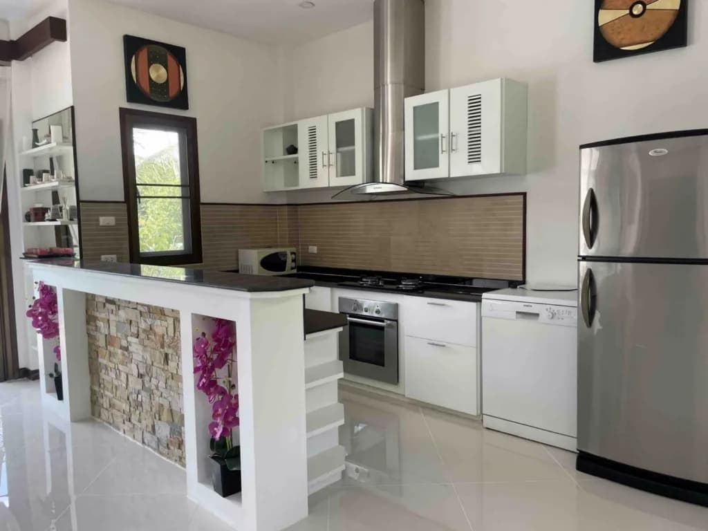 Great business investment opportunity small resort of 6 Bali style private pool villas in Bangrak – VIL0444 — vignette 3