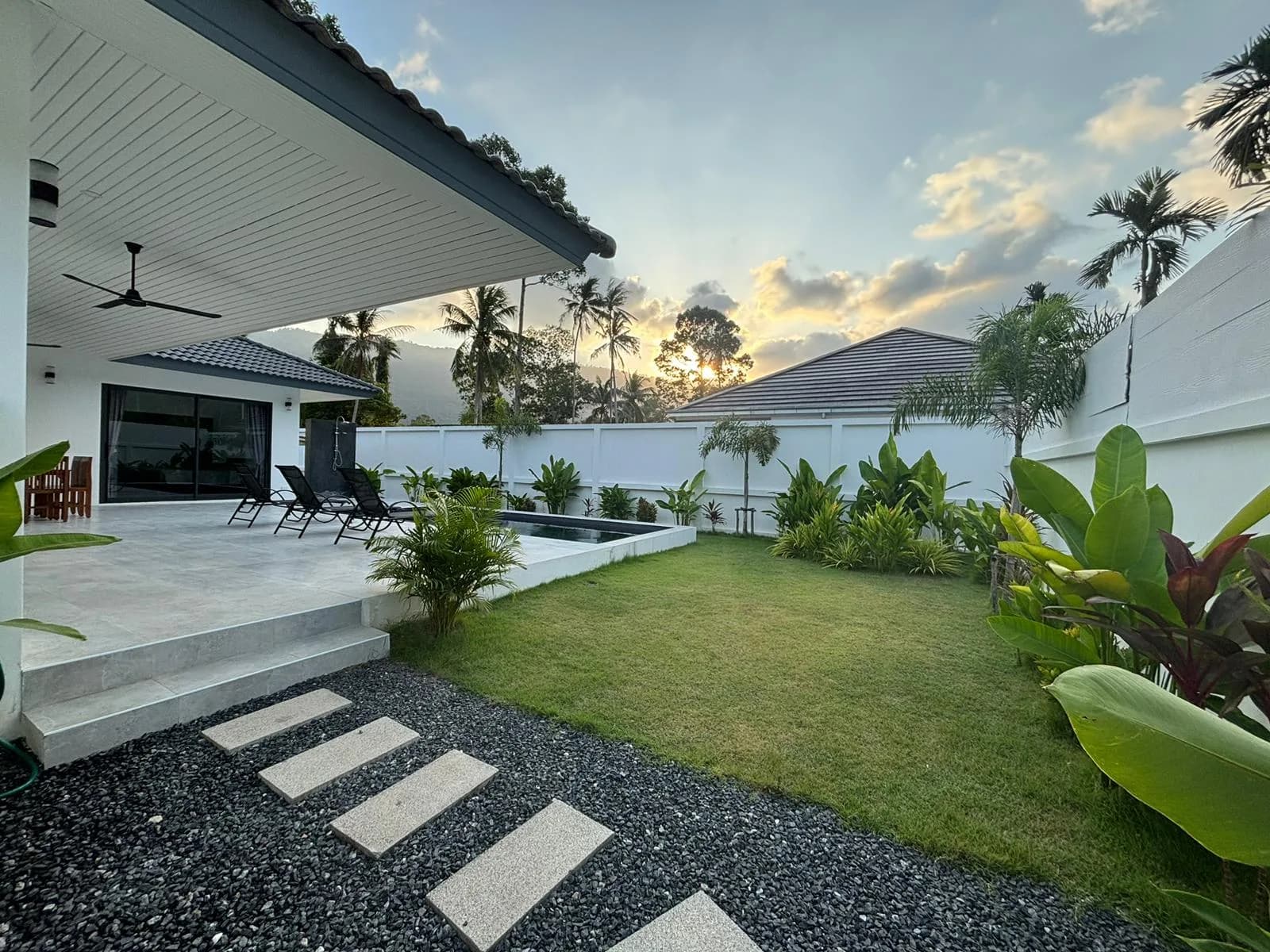 3 bedroom villa with a pool in Lamai – VIL0465 — vue 1