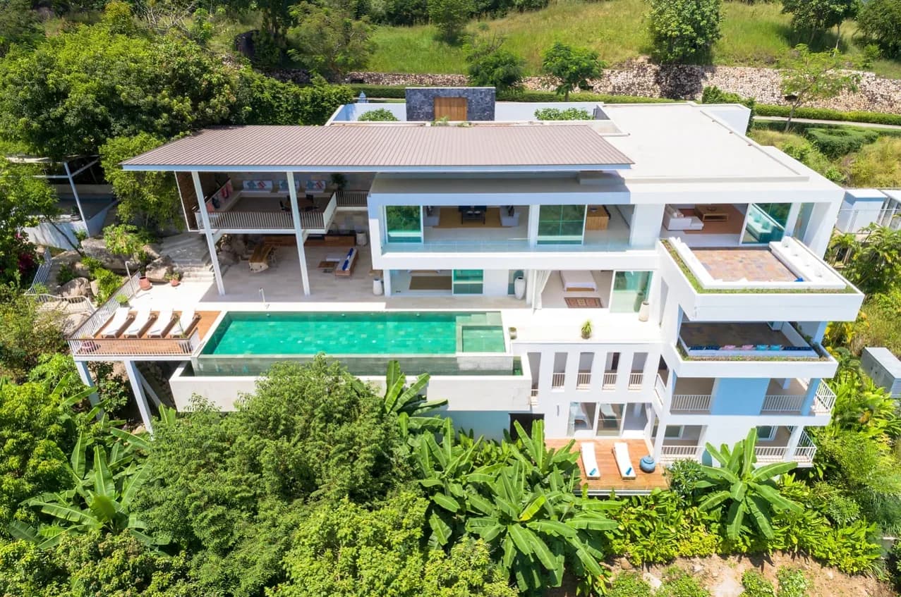 Unique huge modern villa on a large plot with stunning sea views in Thong Krut – VIL0467