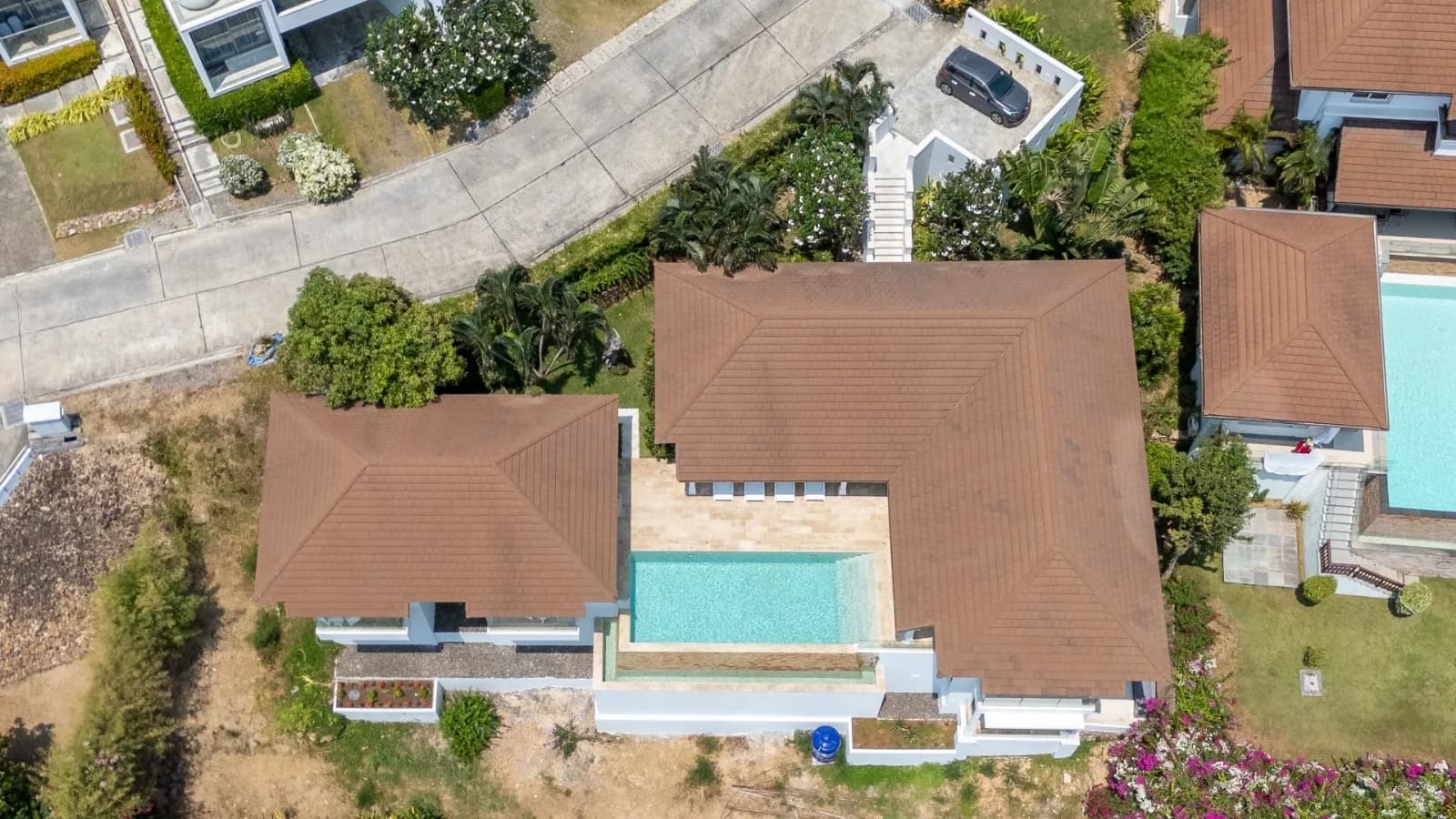 Magnificent 4 bedroom villa in a gated residence walking distance to Choeng Mon beach – VIL0481 — vue 1