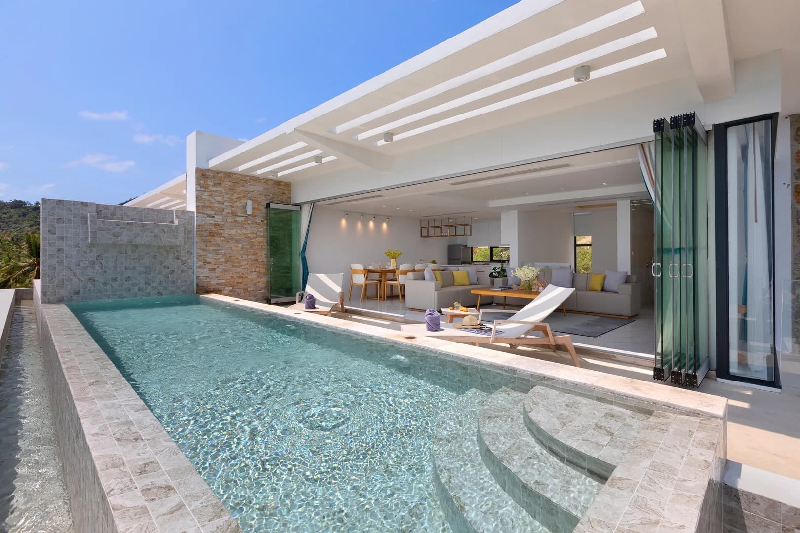 Breathtaking sea view villa with 3 bedrooms and private pool in the residence in Chaweng Noi area – VIL0514 — vue 1