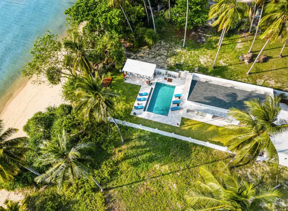 3 bedroom beachfront villa with modern design – VIL0255 — vignette 2