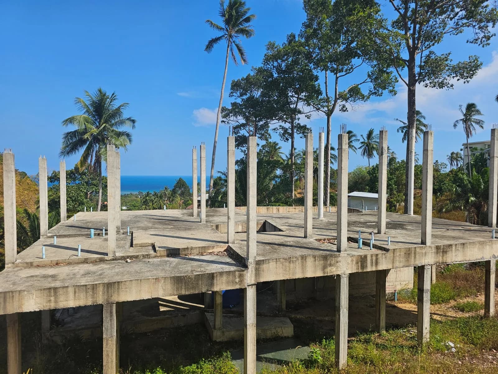 30% completed 3 bedroom sea view villa in Lamai – VIL0545 — vue 1