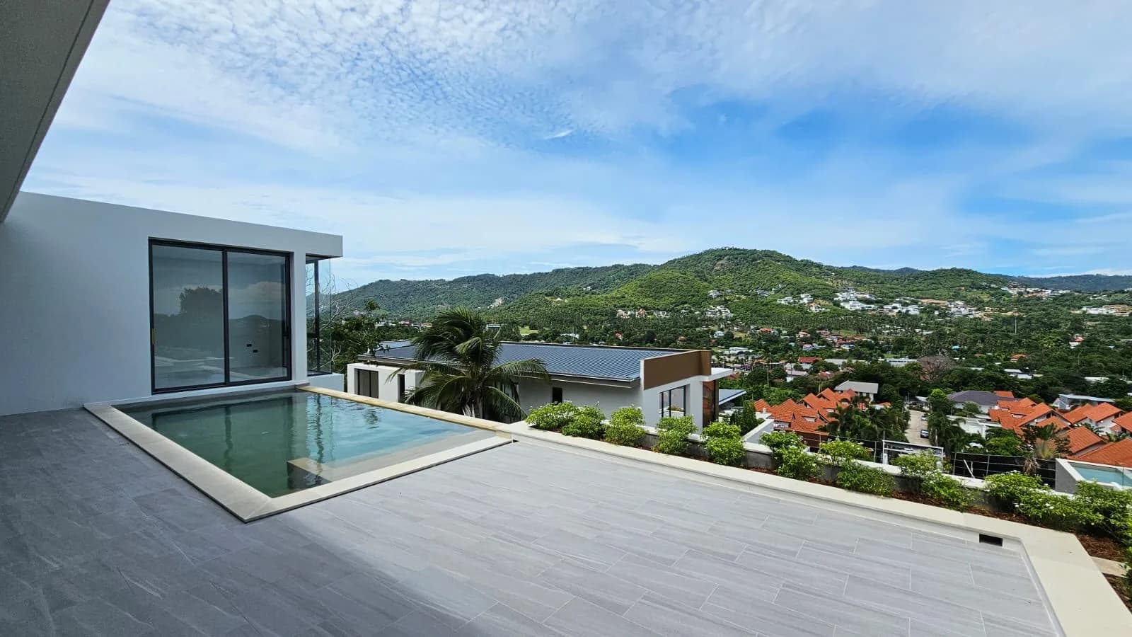 Newly built 3 bedroom villa with charming hills views in the central location – VIL0575 — vignette 2