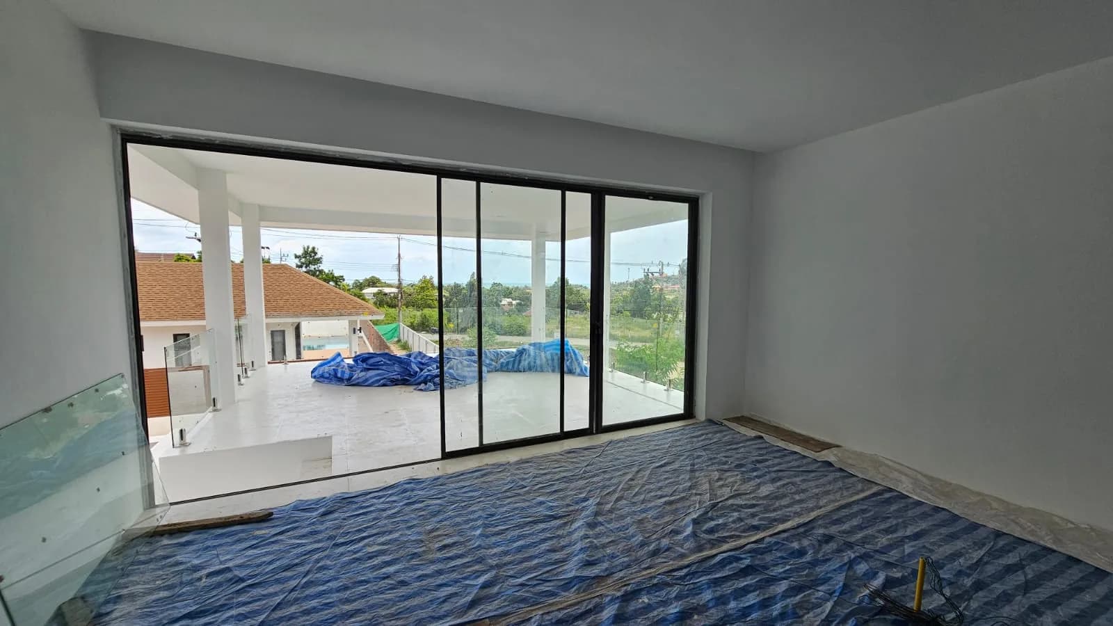 4 bedroom villa with a partial sea view in Plai Laem – VIL0582 — vignette 5