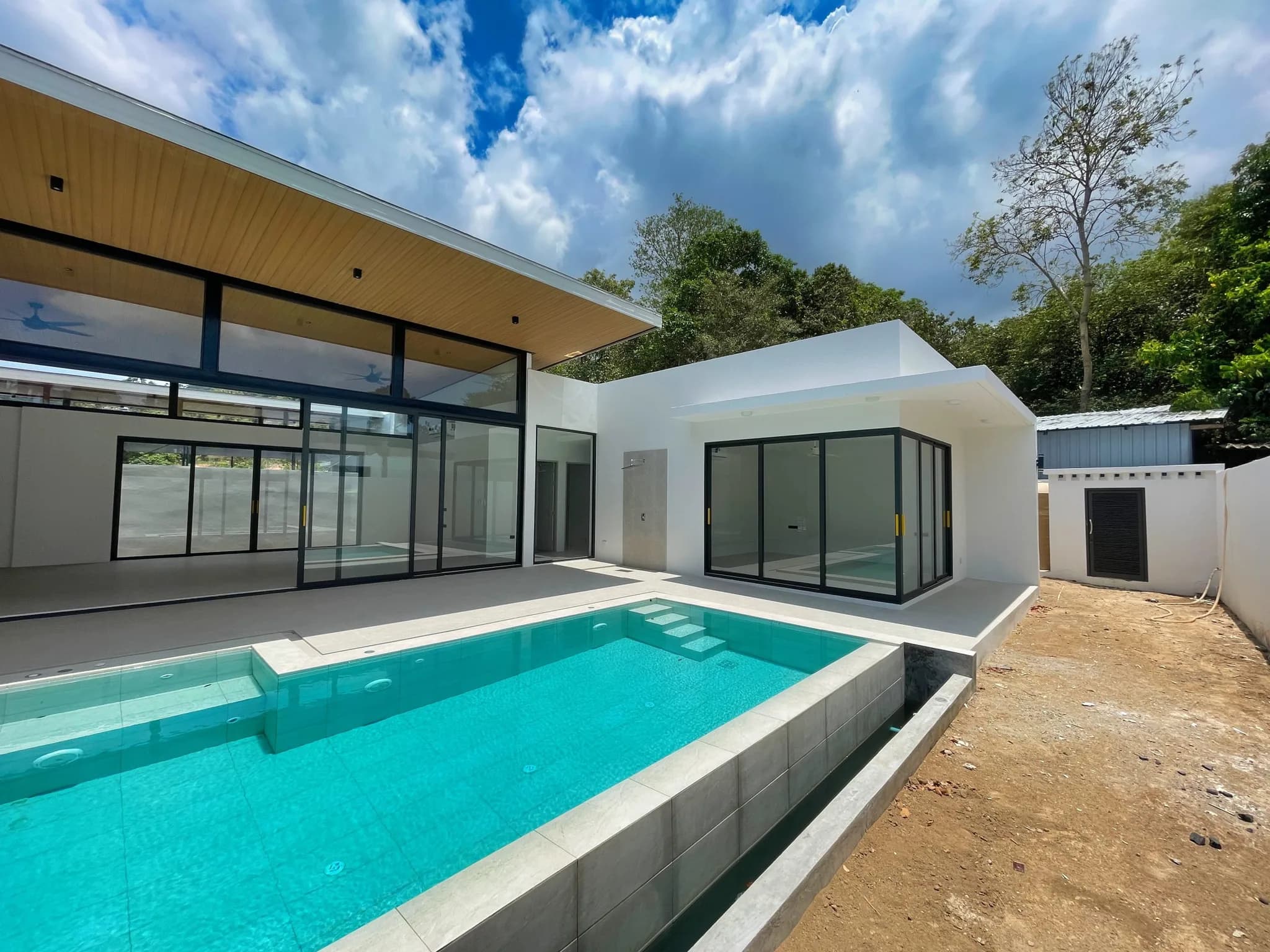 Newly built 3 bedroom villa in a high demand location – VIL0604 — vue 1