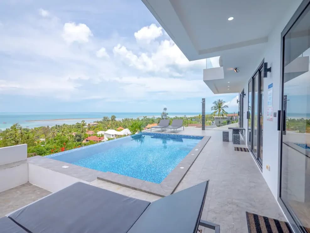 2 villas with a sea view for sale in Hua Thanon – VIL0653
